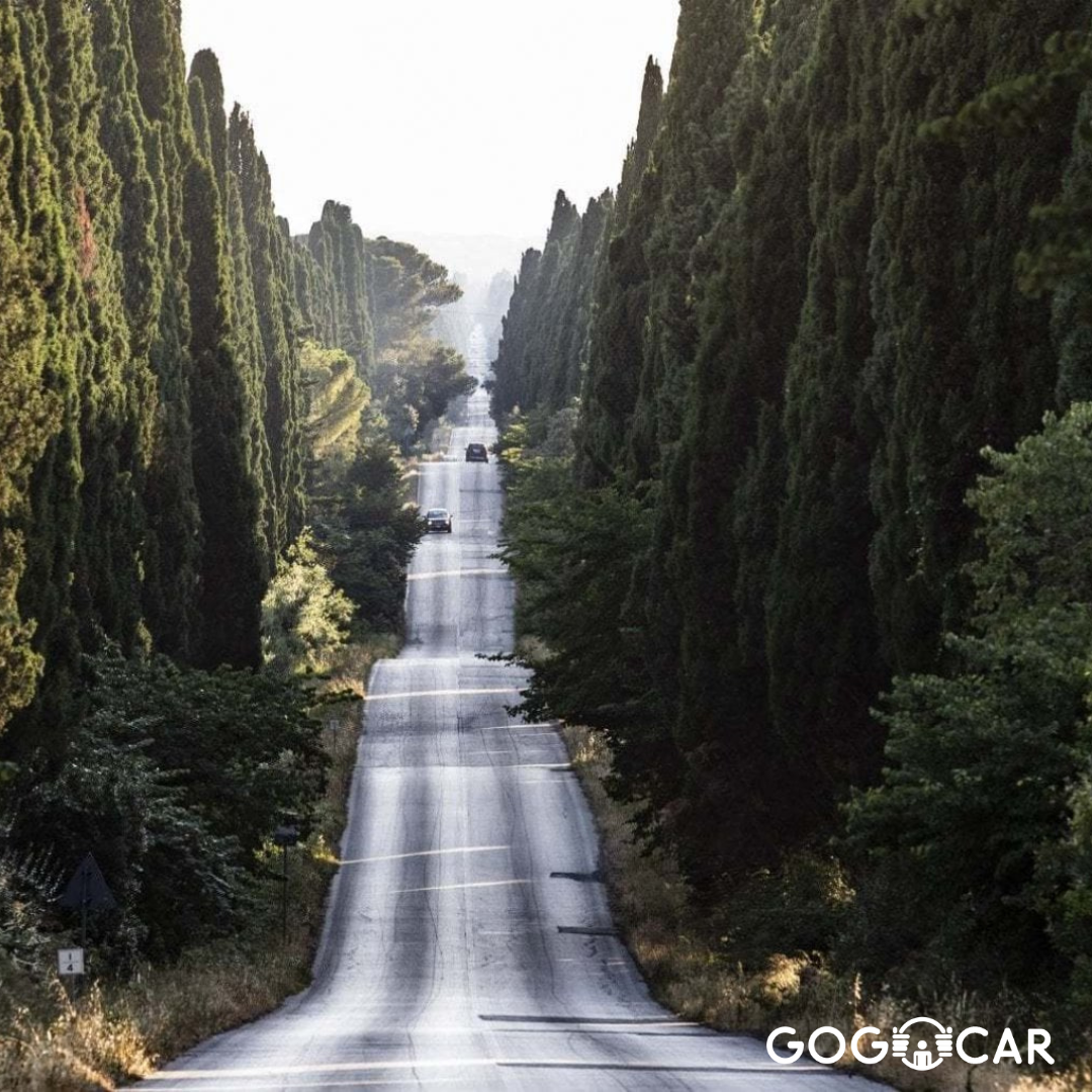 Holidays by car: the ten most beautiful roads in Italy